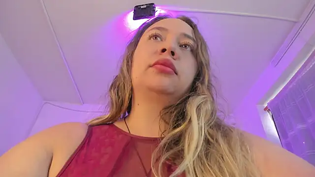 Eliissh  online show from October 2025 01:11:01 PM