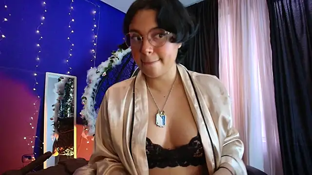 Emmapark  online show from January 2026 07:19:01 PM