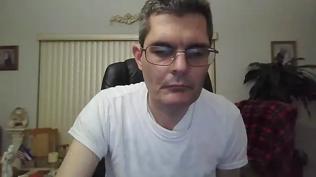 Copfiremen4566 online show from January 2025 05:50:02 AM