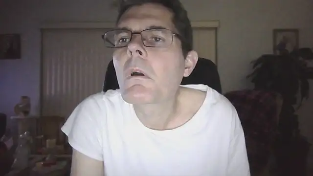 Copfiremen4566 online show from October 2025 03:49:02 AM