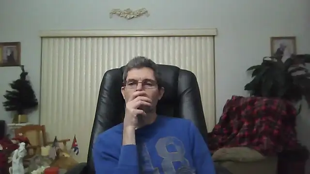 Copfiremen4566 online show from December 2025 05:12:02 AM