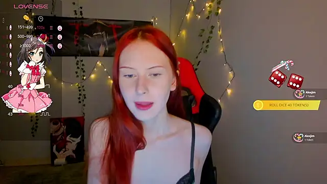 Snapshot of FruttiTatti chatting on February 2026 02:15:02 AM FruttiTatti online show from February 2026 02:15:02 AM