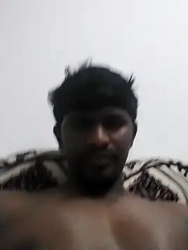 Krisdalil online show from November 2025 08:58:02 PM