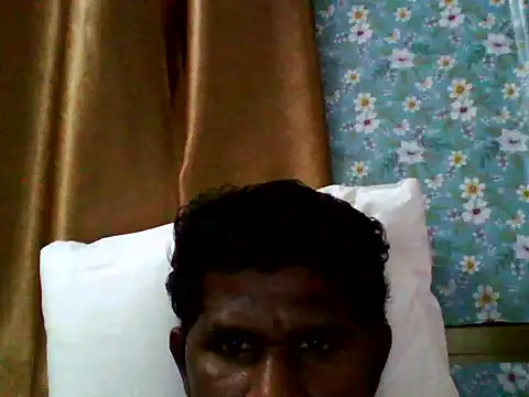 Krisdalil online show from November 2025 05:11:01 PM