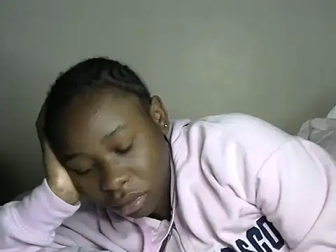 Novah  online show from November 2025 01:33:02 PM