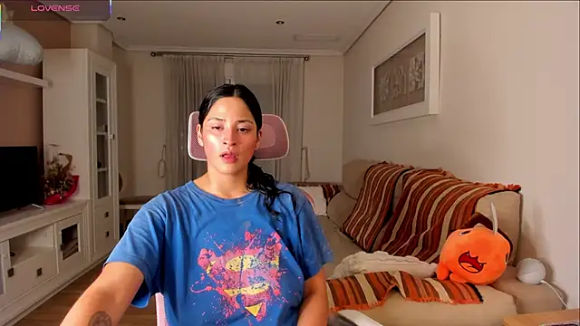 bella apont online show from September 2025 09:51:01 PM