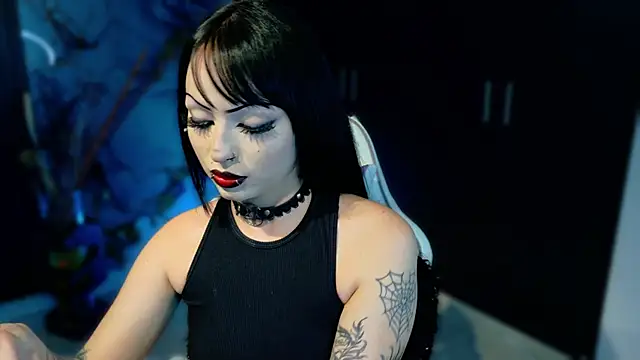 Madison Jackson online show from October 2025 09:56:01 PM