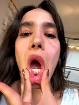 Snapshot of Irish_Collins chatting on September 2025 09:26:02 PM Irish Collins online show from September 2025 09:26:02 PM