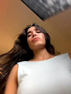 Snapshot of Irish_Collins chatting on October 2025 11:14:01 PM Irish Collins online show from October 2025 11:14:01 PM