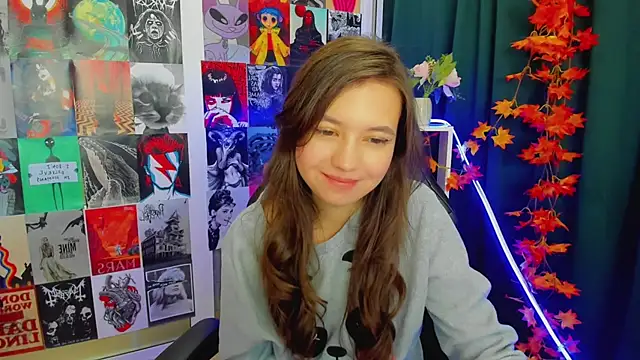 Snapshot of Lina_Brownie chatting on December 2024 05:25:02 AM Lina Brownie online show from December 2024 05:25:02 AM