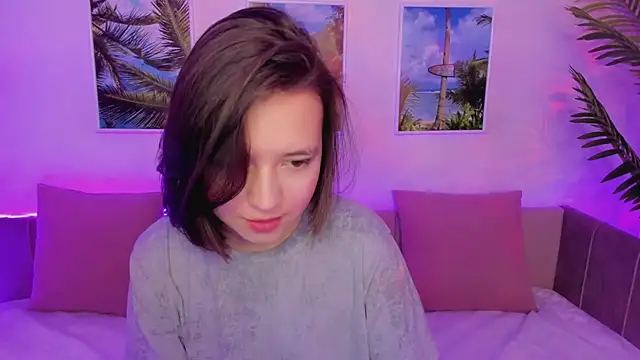 Snapshot of Lina_Brownie chatting on January 2025 02:14:01 AM Lina Brownie online show from January 2025 02:14:01 AM