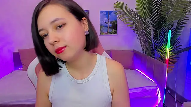 Snapshot of Lina_Brownie chatting on February 2025 06:46:01 AM Lina Brownie online show from February 2025 06:46:01 AM