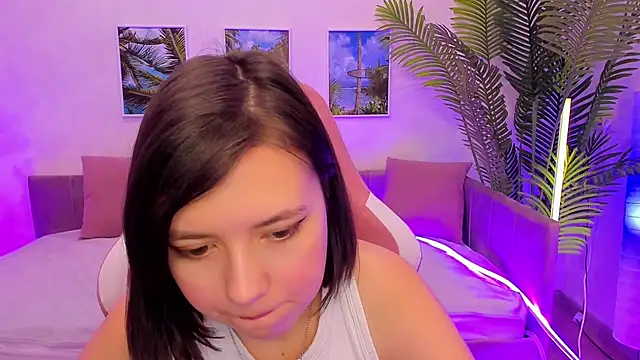 Snapshot of Lina_Brownie chatting on February 2025 05:04:01 AM Lina Brownie online show from February 2025 05:04:01 AM