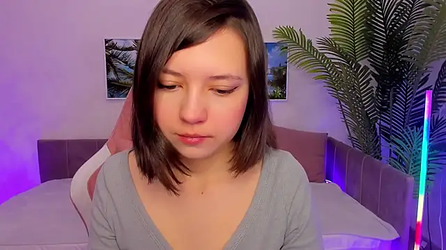 Snapshot of Lina_Brownie chatting on March 2025 01:56:01 AM Lina Brownie online show from March 2025 01:56:01 AM