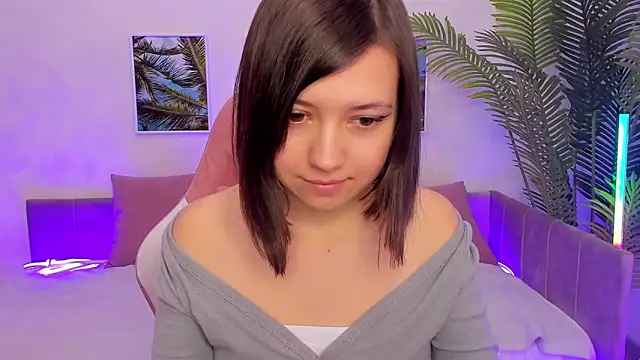 Snapshot of Lina_Brownie chatting on March 2025 05:22:02 AM Lina Brownie online show from March 2025 05:22:02 AM