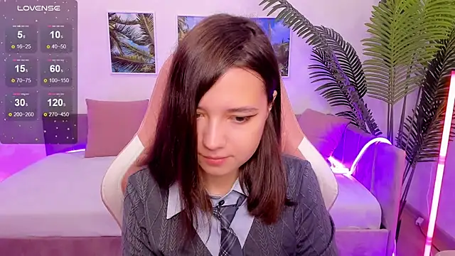 Snapshot of Lina_Brownie chatting on September 2025 02:26:02 AM Lina Brownie online show from September 2025 02:26:02 AM