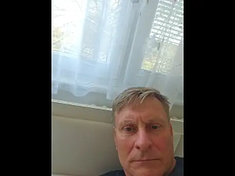 Snapshot of johnnym1 chatting on March 2026 12:19:02 PM johnnym1 online show from March 2026 12:19:02 PM