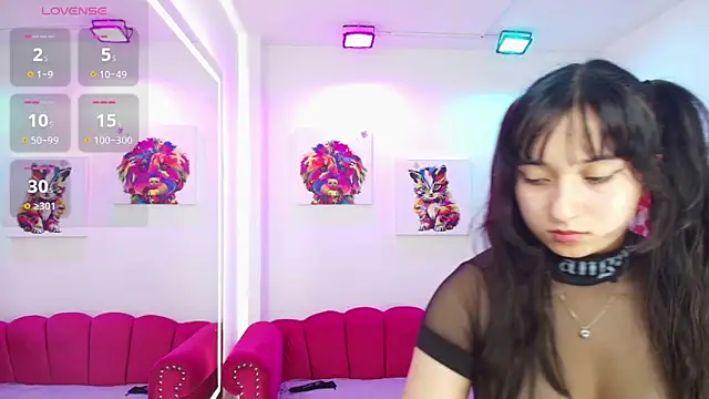 Snapshot of Miss_dolly_ chatting on May 2026 12:34:02 PM Miss dolly online show from May 2026 12:34:02 PM