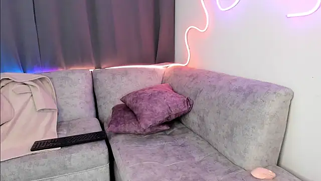 Victoria se online show from March 2025 06:37:02 AM