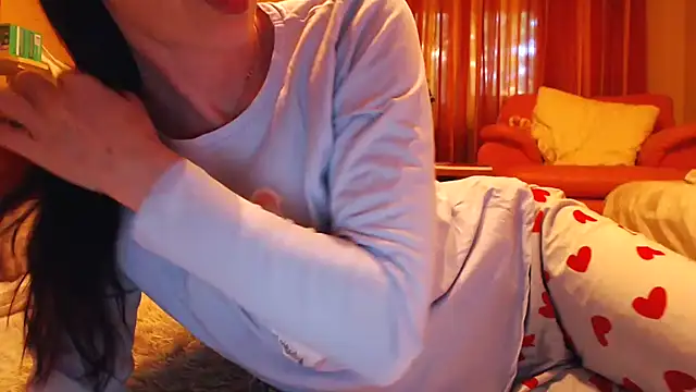 LovelyAndraGirl online show from May 2026 03:56:01 AM