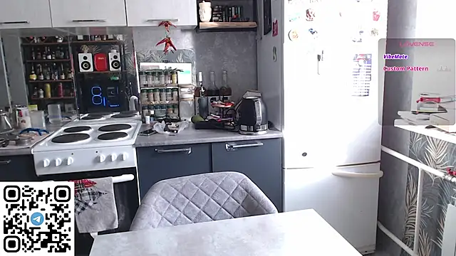 Kelly Hardy online show from March 2025 08:53:01 AM