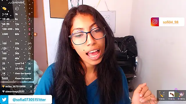 Snapshot of sofia_rosse4 chatting on May 2026 07:09:02 PM sofia rosse4 online show from May 2026 07:09:02 PM