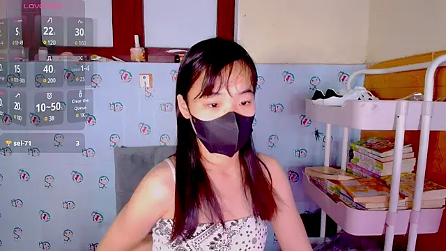   Saphia   online show from March 2025 12:38:01 AM