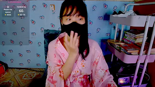   Saphia   online show from March 2025 02:29:02 PM