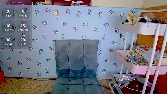   Saphia   online show from March 2025 12:37:02 AM