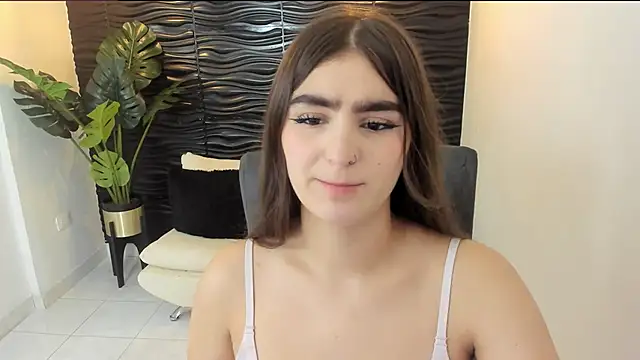 sofia 44 online show from February 2025 01:33:02 PM