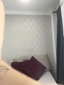 Snapshot of dayis_butera chatting on February 2026 12:27:01 PM dayis butera online show from February 2026 12:27:01 PM