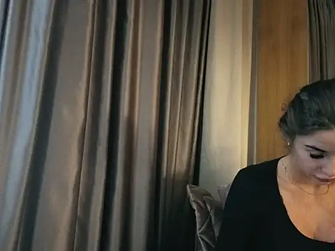 Snapshot of your_bunnygirl chatting on October 2025 07:18:01 AM your bunnygirl online show from October 2025 07:18:01 AM