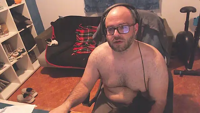 ravingr4d4 online show from March 2025 01:12:01 AM