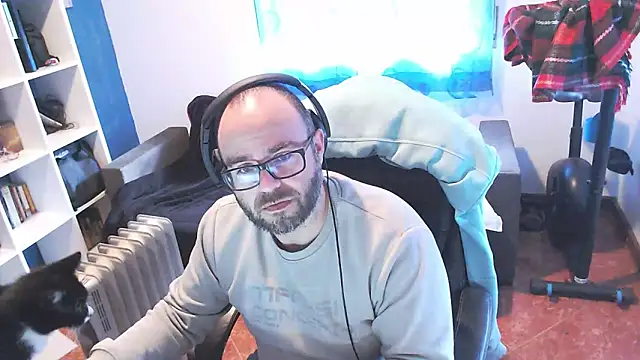 ravingr4d4 online show from March 2025 02:08:01 PM