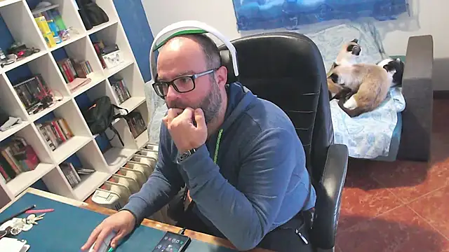 ravingr4d4 online show from January 2026 03:28:01 PM