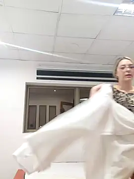 Snapshot of Daniela77771 chatting on February 2025 02:16:01 PM Daniela77771 online show from February 2025 02:16:01 PM