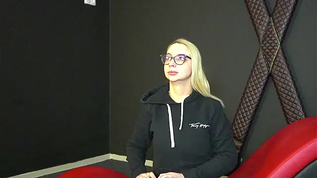 CelineConner online show from February 2025 05:12:01 AM