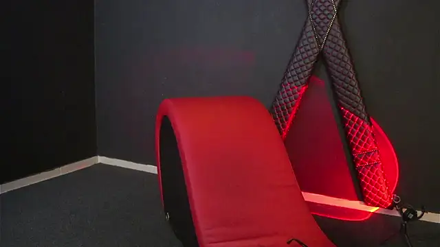 CelineConner online show from March 2026 04:40:01 AM