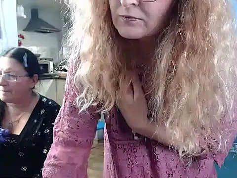 Helen1974 online show from December 2024 08:55:02 PM