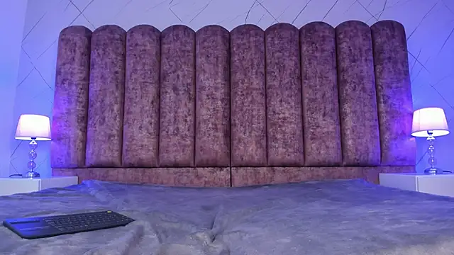 bellablack27 online show from December 2024 01:18:02 AM