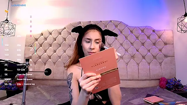 bellablack27 online show from February 2025 01:15:02 PM