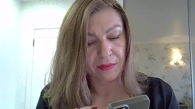 Alexandra-Rosee online show from November 2025 06:24:02 AM