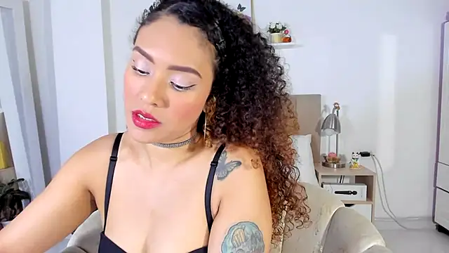 Zoe Gruber online show from April 2026 11:41:01 PM