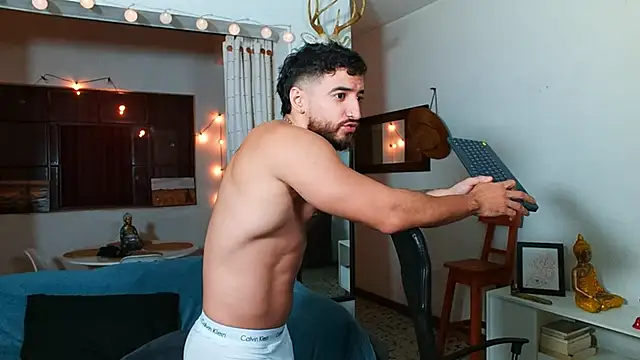 AndrewMartinez online show from February 2025 01:00:01 AM