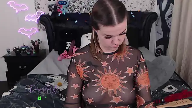 DaisieMaeXO online show from October 2025 10:07:01 PM