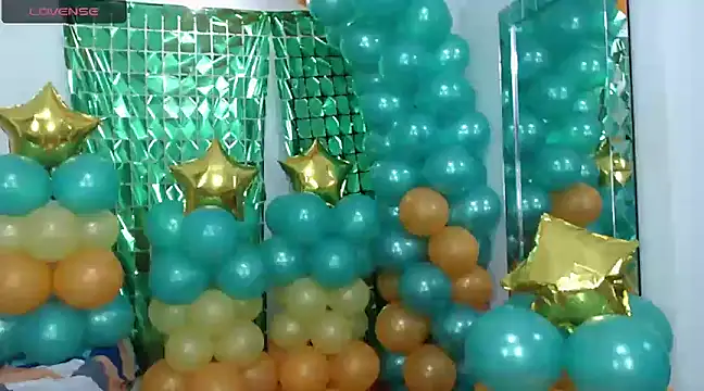 JoseRumbero26 online show from March 2025 12:04:01 PM