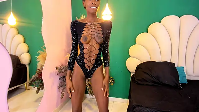 bonieklent online show from January 2025 08:53:02 PM