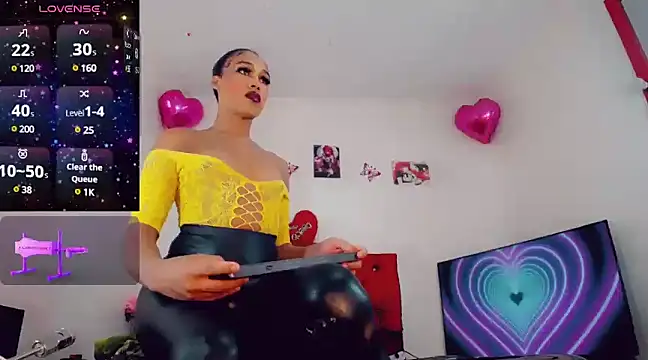  ChanellR  online show from December 2024 11:02:01 AM