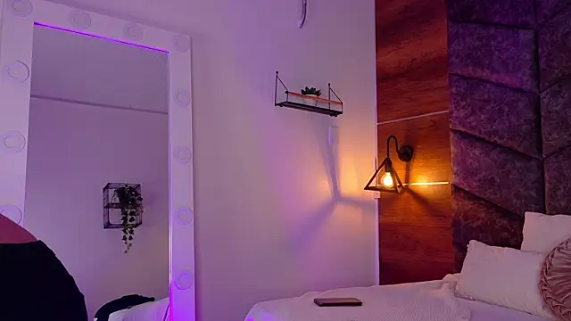 rachellmartinez online show from September 2025 11:34:02 AM