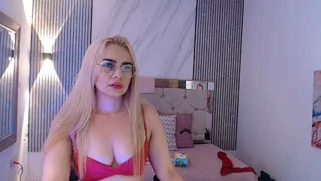 ashley  tylor online show from March 2026 02:03:01 AM